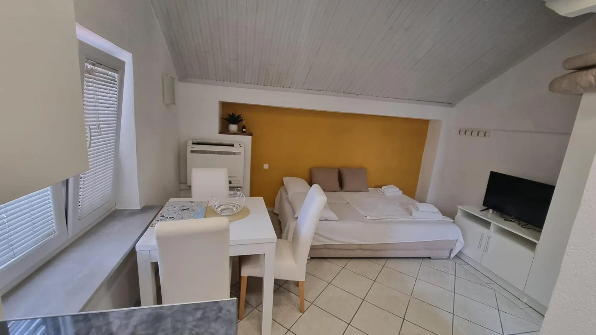 Guesthouse Lion Split