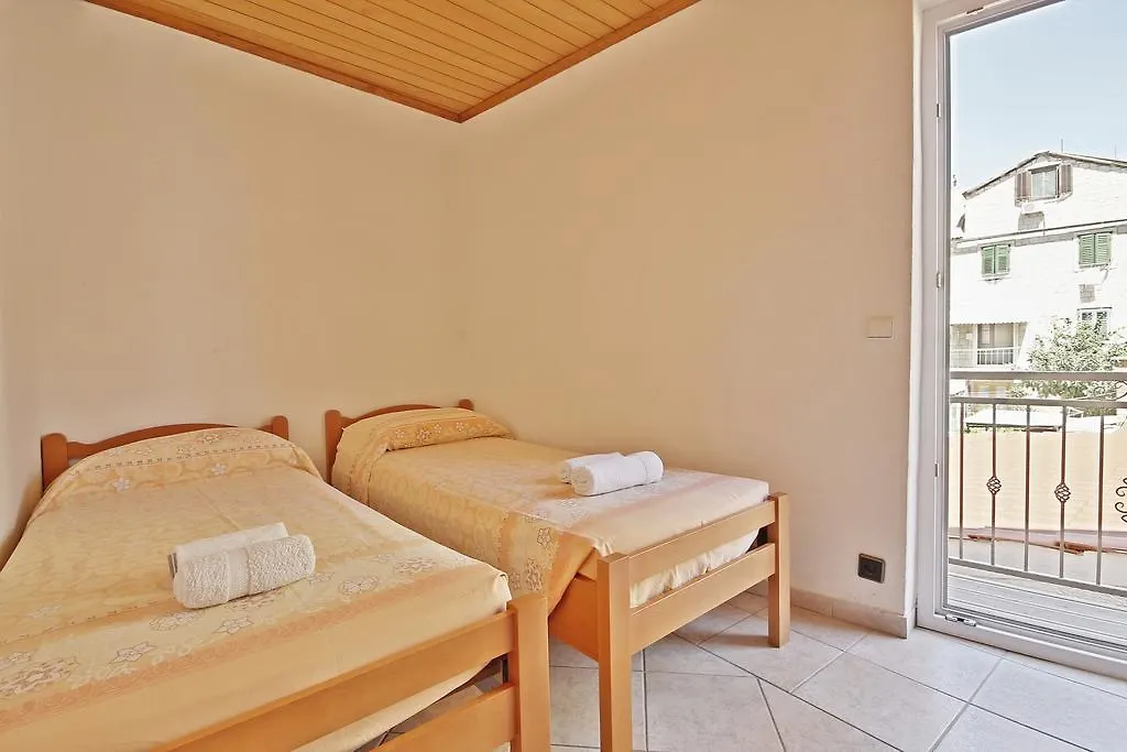Pensionat Guesthouse Lion Split